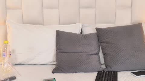 Snapshot of scarlett_sm chatting on 16, 10, 2025 scarlett_sm online show from 16, 10, 2025