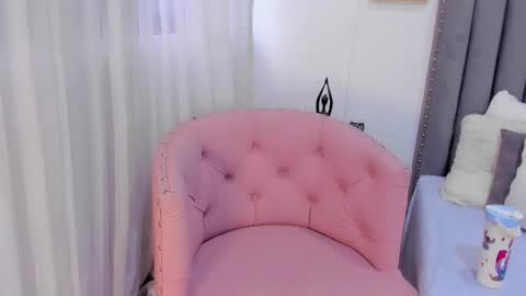 scarlett_vixen7 online show from 1, 2, 2026