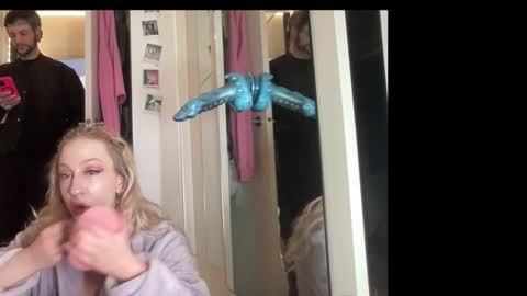 Scarlett online show from 11, 9, 2025