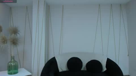 Sacrlett Blaze online show from 27, 2, 2026