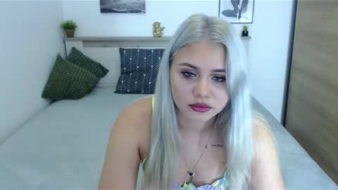 Hi there guys  My pleasure in your hands  pvt is open online show from 28, 9, 2025