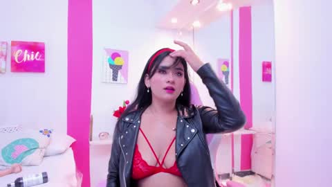 Scarlette  online show from 6, 12, 2024