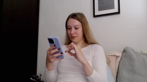 Scarlett online show from 23, 10, 2025