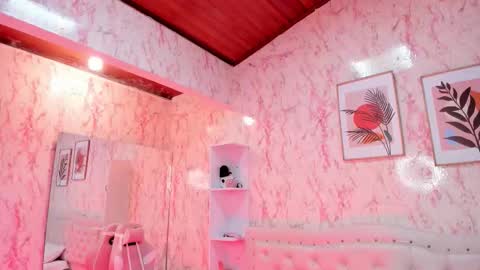 Scarlet online show from 11, 2, 2026