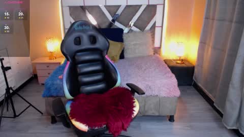 Snapshot of scarllett_bdsm chatting on 19, 12, 2024 Scarllett online show from 19, 12, 2024