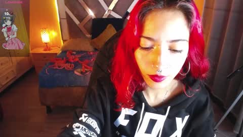 Snapshot of scarllett_bdsm chatting on 27, 12, 2024 Scarllett online show from 27, 12, 2024