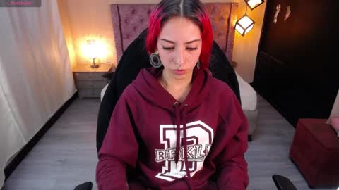 Snapshot of scarllett_bdsm chatting on 14, 1, 2025 Scarllett online show from 14, 1, 2025