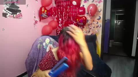 Snapshot of scarllett_bdsm chatting on 20, 2, 2025 Scarllett online show from 20, 2, 2025