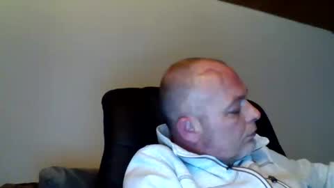 Snapshot of schnibschnab chatting on 5, 10, 2025 schnibschnab online show from 5, 10, 2025