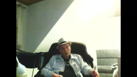 schnibschnab online show from 16, 3, 2026