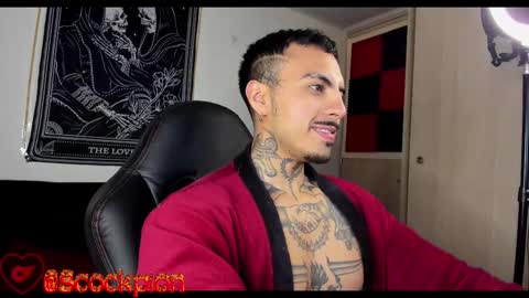 Snapshot of scockpion_ chatting on 11, 3, 2025 Alejandro help me to reach 200 thumps up online show from 11, 3, 2025