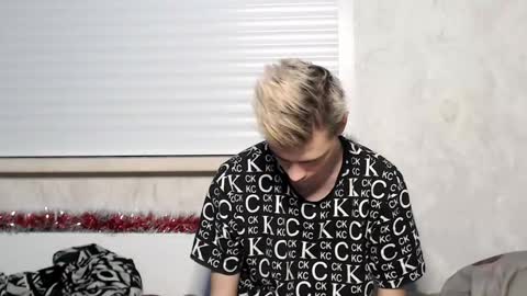 Snapshot of scorpion_250 chatting on 8, 1, 2025 Scorpion 250 online show from 8, 1, 2025