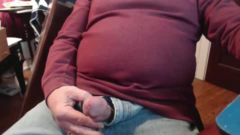 Snapshot of scottbearfun chatting on 13, 1, 2025 scottbearfun online show from 13, 1, 2025