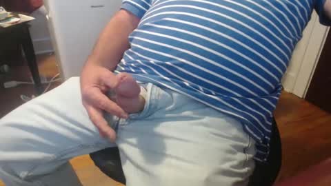 Snapshot of scottbearfun chatting on 8, 9, 2025 scottbearfun online show from 8, 9, 2025