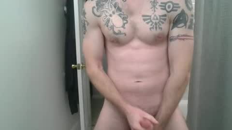 Snapshot of scottiehottie42 chatting on 24, 1, 2025 scottiehottie42 online show from 24, 1, 2025