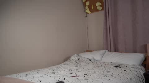 Snapshot of scottish_twink01 chatting on 15, 11, 2025 danny online show from 15, 11, 2025