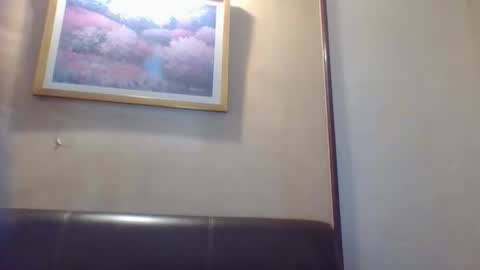 Snapshot of scottsman214 chatting on 13, 10, 2025 James online show from 13, 10, 2025
