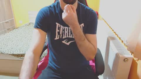 Snapshot of scotty_98 chatting on 13, 1, 2025 scotty_98 online show from 13, 1, 2025