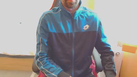 Snapshot of scotty_98 chatting on 9, 3, 2025 scotty_98 online show from 9, 3, 2025