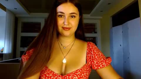 Elizabeth  online show from 8, 11, 2025