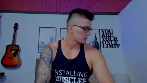 Snapshot of sean_carrera69 chatting on 28, 12, 2024 Sean Carrera online show from 28, 12, 2024