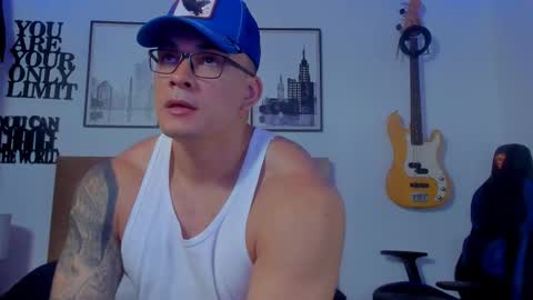 Snapshot of sean_carrera69 chatting on 10, 11, 2025 Sean Carrera online show from 10, 11, 2025