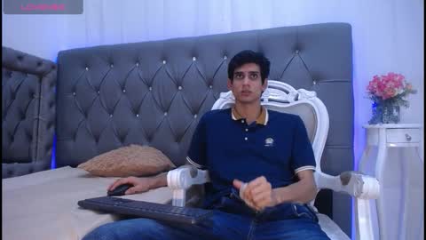 sebalexis7 online show from 28, 10, 2025