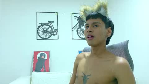 Snapshot of sebas_lover_ chatting on 6, 11, 2025 SEBASTIAN online show from 6, 11, 2025