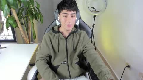 Snapshot of sebas_rosse chatting on 23, 2, 2026 sebastian online show from 23, 2, 2026