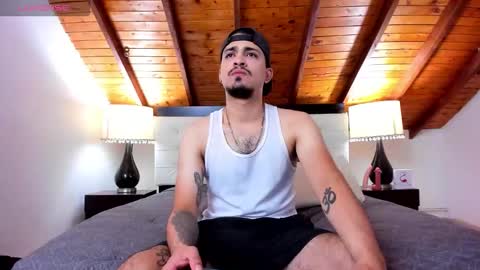 Snapshot of sebastian_berne chatting on 16, 11, 2025 Sebastian Berne online show from 16, 11, 2025