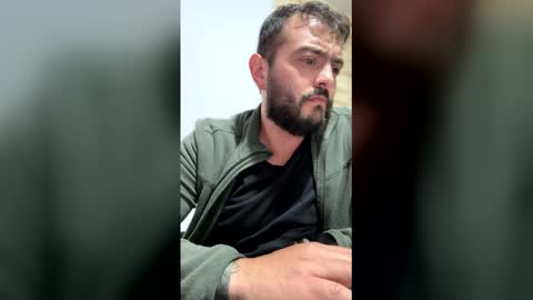 Snapshot of sebastian_ferreira chatting on 5, 1, 2026 sebastian_ferreira online show from 5, 1, 2026