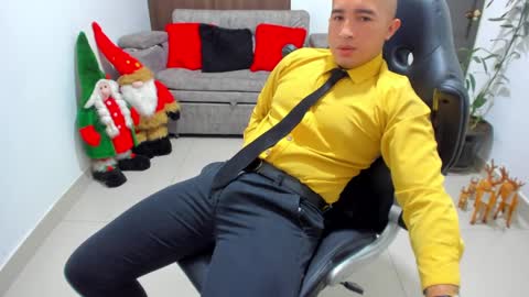 juan  sebastian online show from 20, 12, 2024