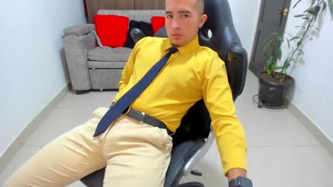 juan  sebastian online show from 11, 1, 2025