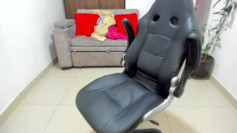 juan  sebastian online show from 17, 1, 2025