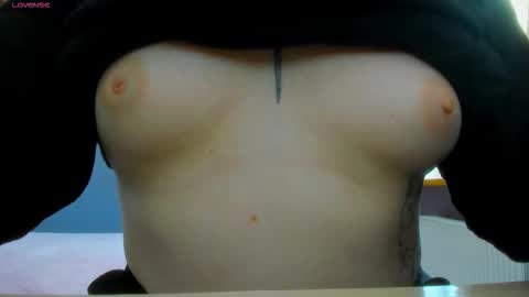 Emma online show from 1, 2, 2026