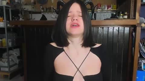 Anna online show from 9, 2, 2025