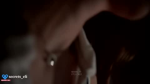 Snapshot of secrets_eli chatting on 17, 11, 2025 Eliz online show from 17, 11, 2025