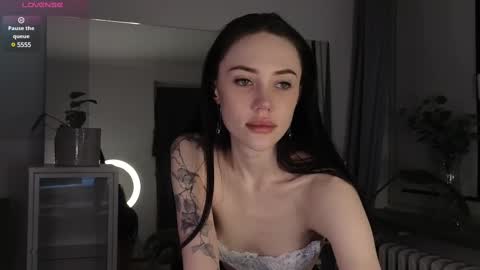 Sara online show from 6, 3, 2025