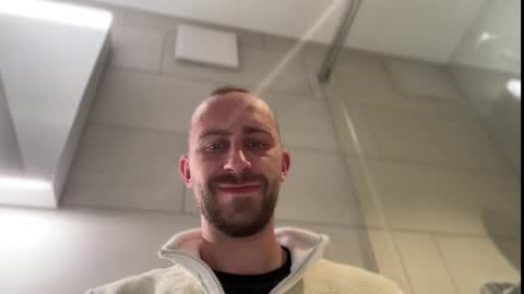 Snapshot of seducemepleae chatting on 18, 10, 2025 seducemepleae online show from 18, 10, 2025