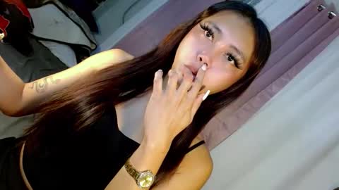 Im shy online show from 22, 12, 2025