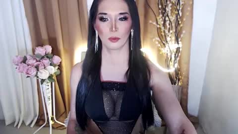 Snapshot of seductive_nicki chatting on 14, 12, 2025 seductive_nicki online show from 14, 12, 2025