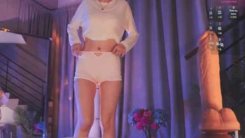 Snapshot of seduza_hyun chatting on 17, 9, 2025 Chia online show from 17, 9, 2025