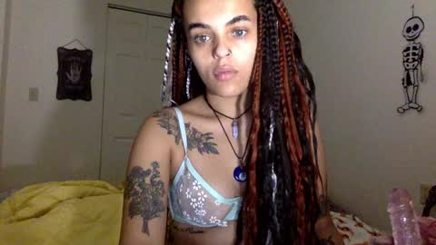 seekinglust_ online show from 1, 10, 2025