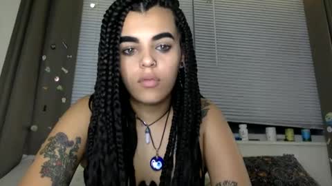 seekinglust_ online show from 8, 10, 2025