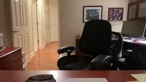 Snapshot of seekingmistress2 chatting on 7, 4, 2026 Sub4Mistress online show from 7, 4, 2026