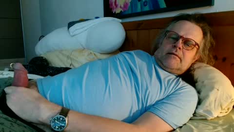 sehr_gespannt online show from 26, 2, 2025