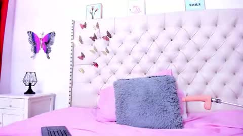 selena_beautyy online show from 16, 1, 2026