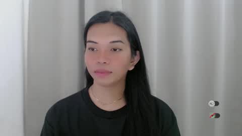 Selena online show from 4, 1, 2025