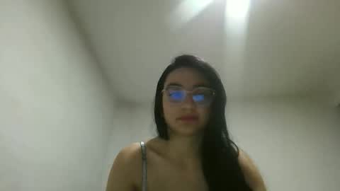 Snapshot of selena_rous chatting on 27, 11, 2025 Selena Rous online show from 27, 11, 2025