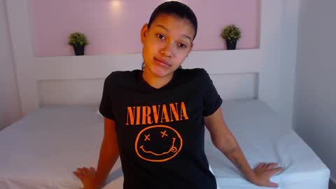 selenafox6 online show from 18, 2, 2025